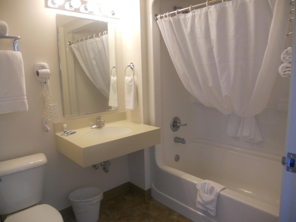 Coho Motel Kewaunee Bilik gambar